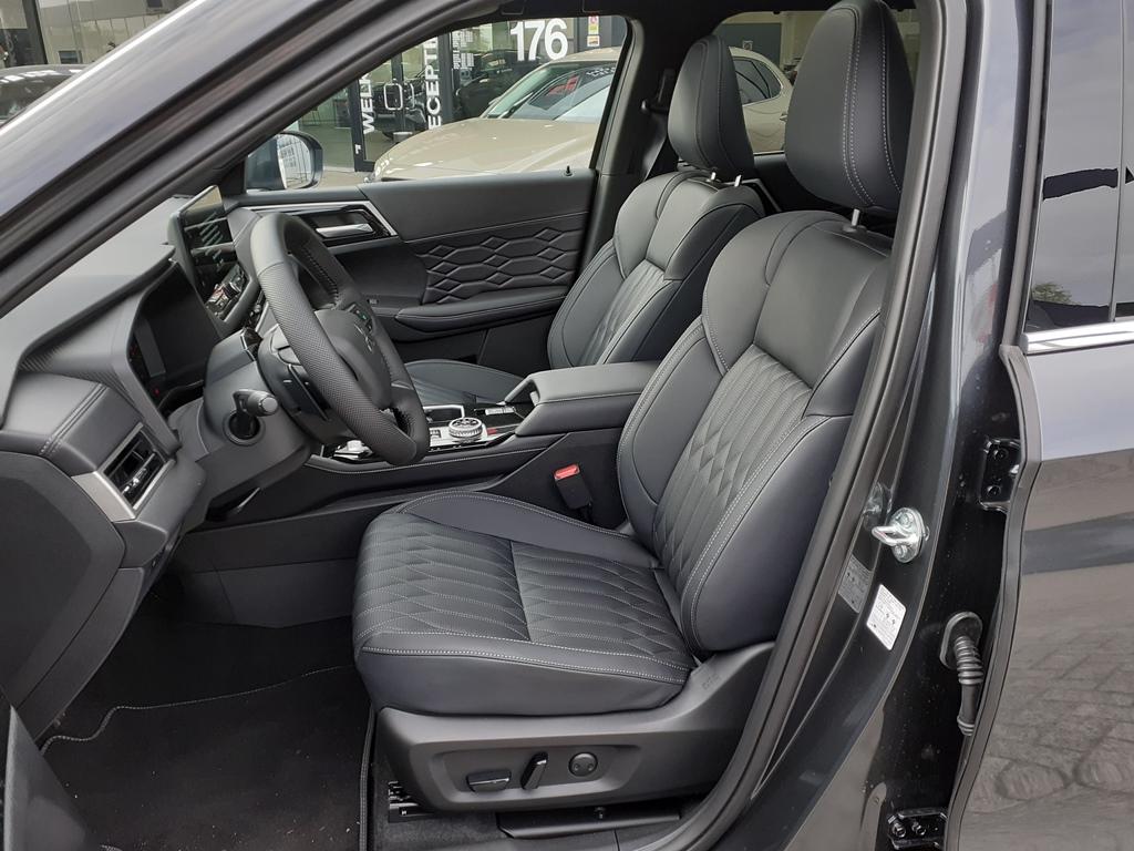 Mitsubishi Mitsubishi