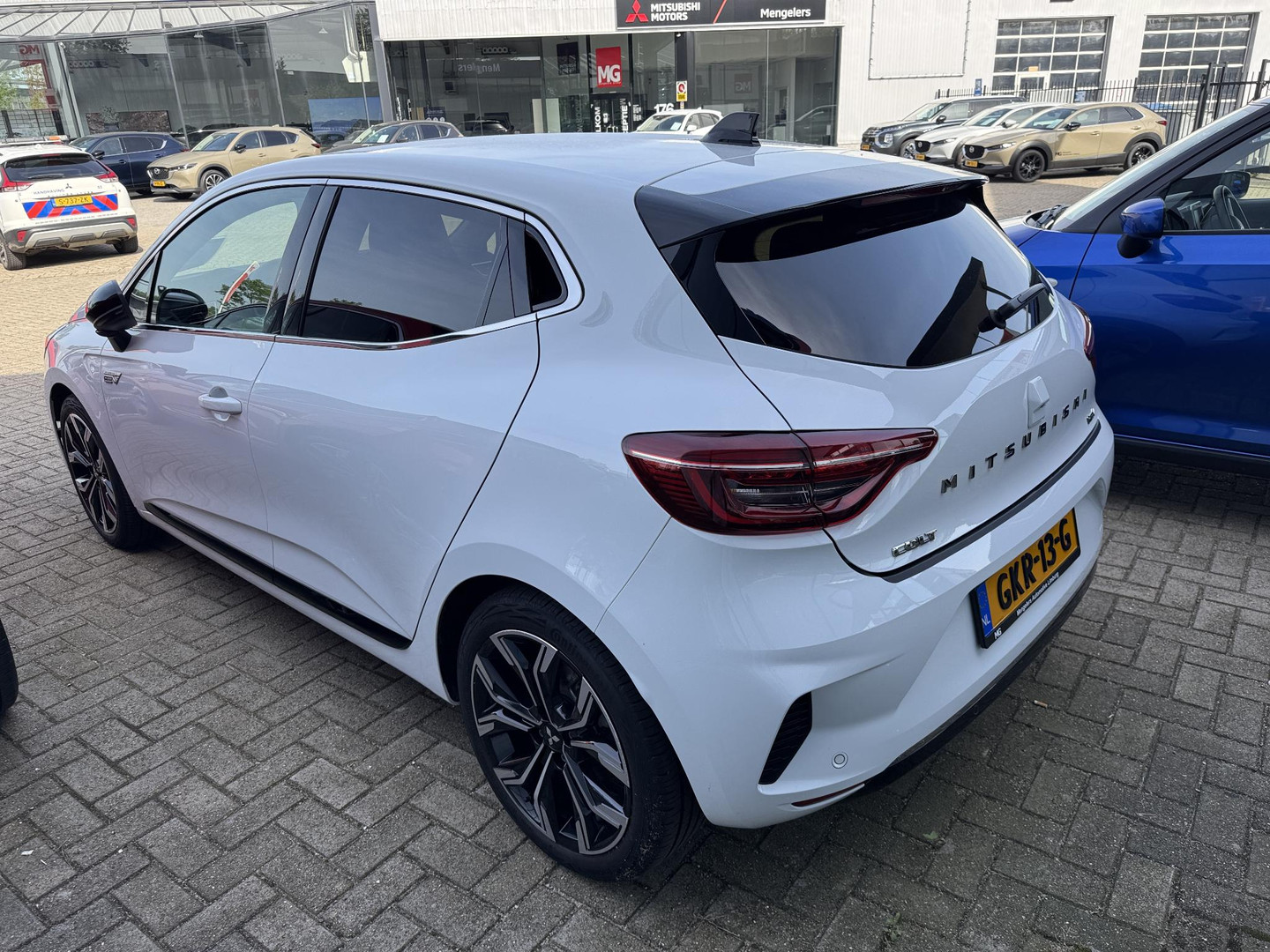 Mitsubishi Mitsubishi