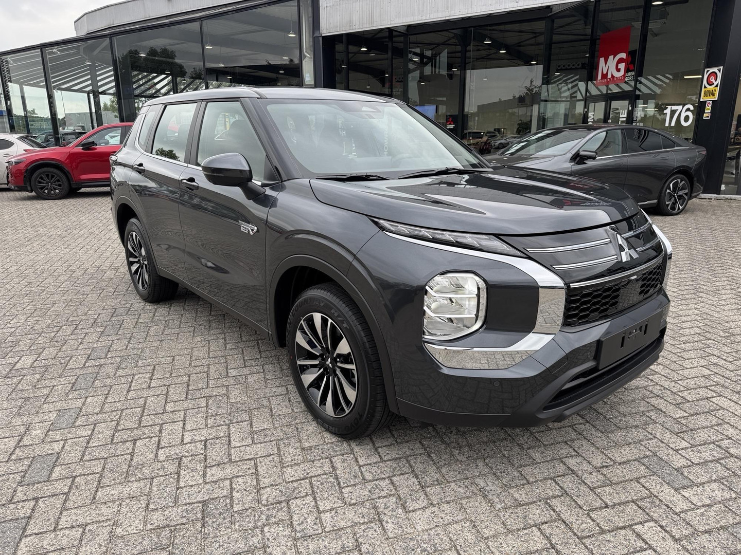 Mitsubishi Mitsubishi