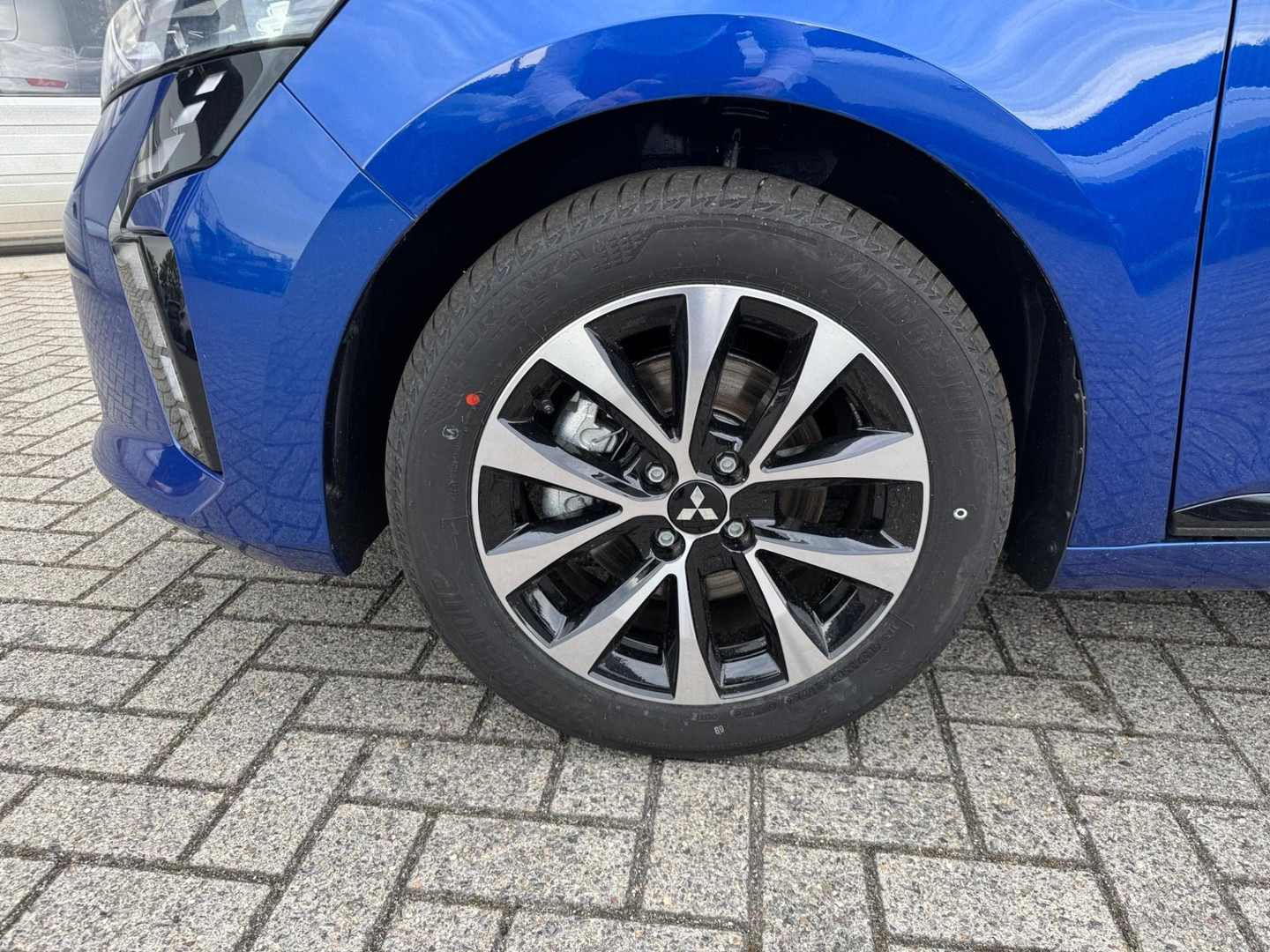 Mitsubishi Mitsubishi