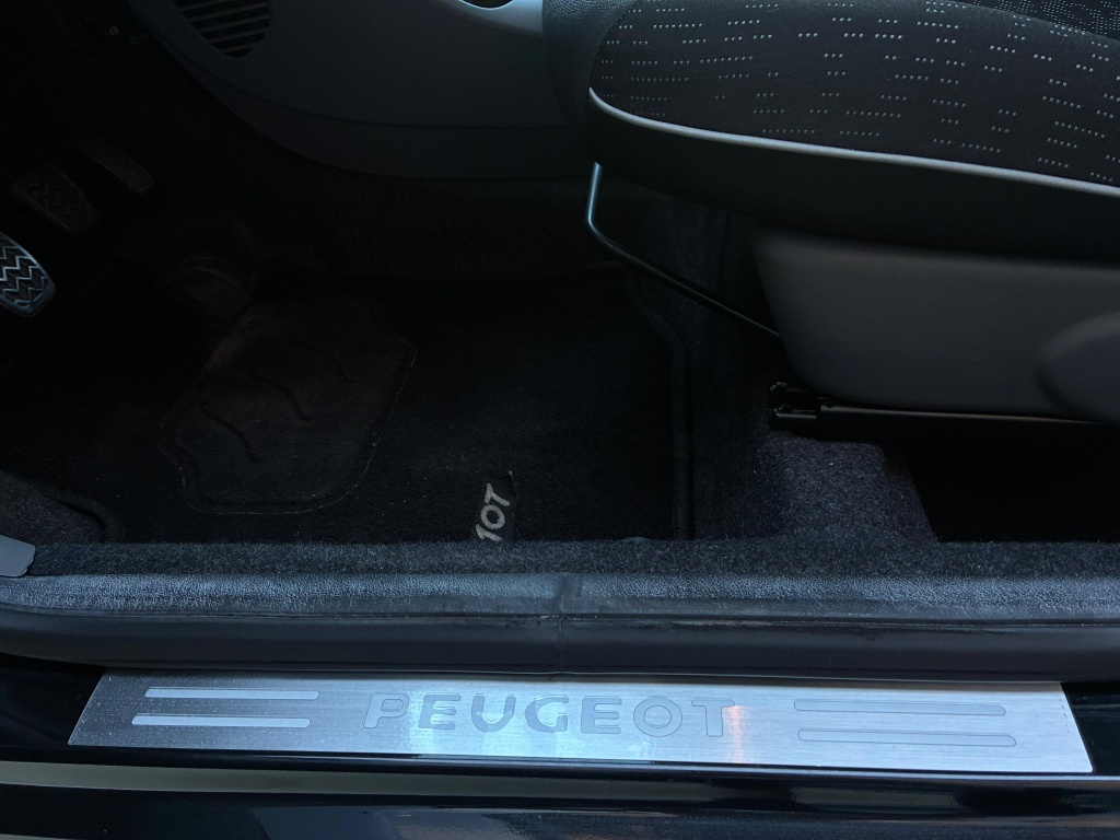 Peugeot