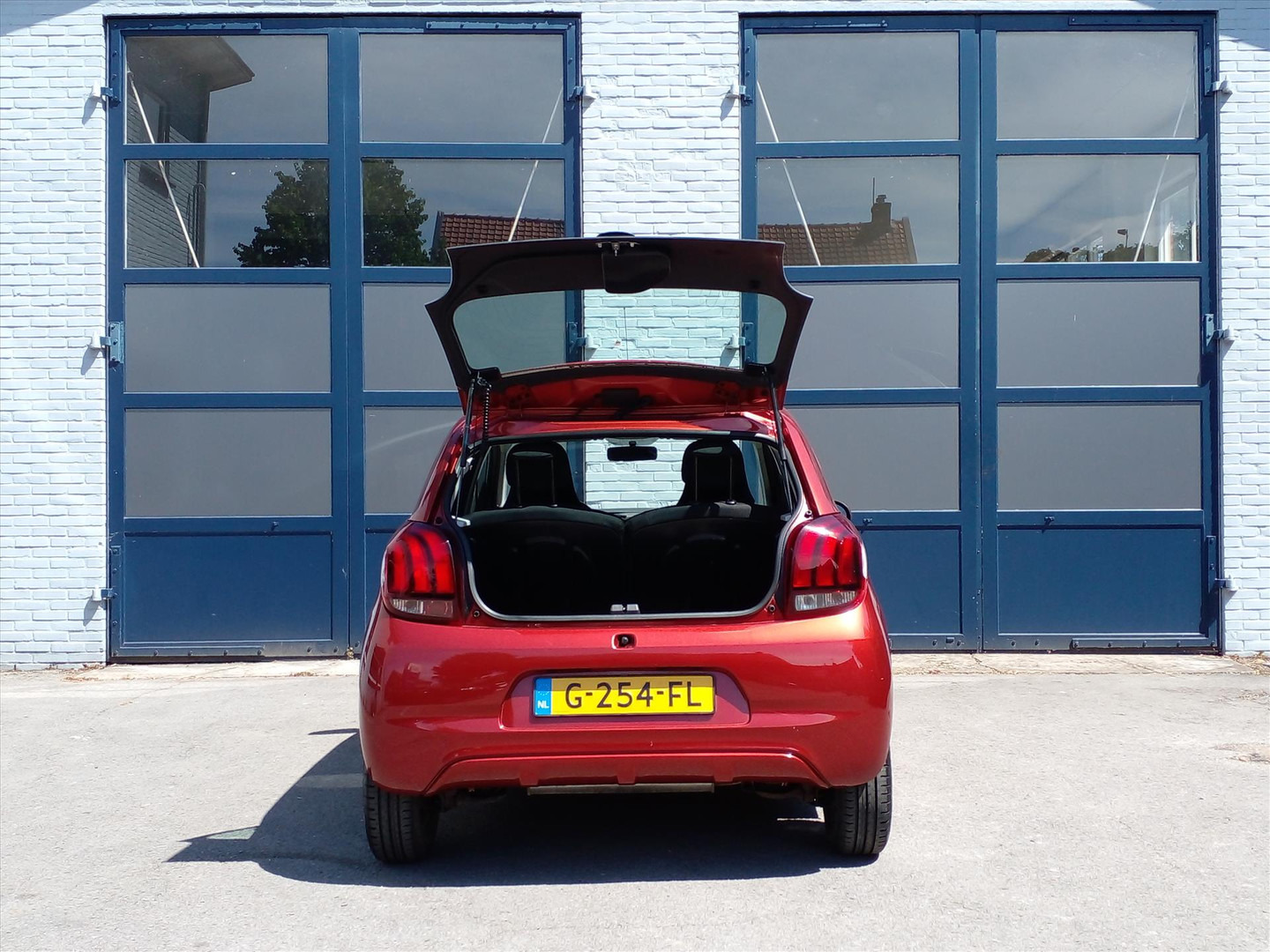 Peugeot