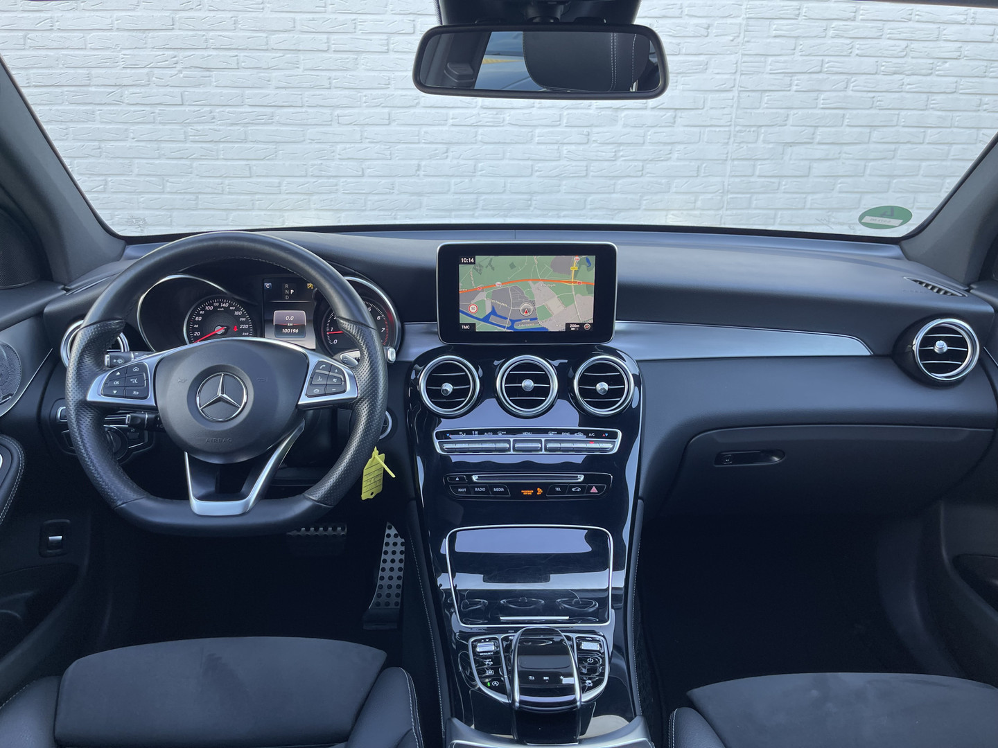 Mercedes-Benz Mercedes-Benz