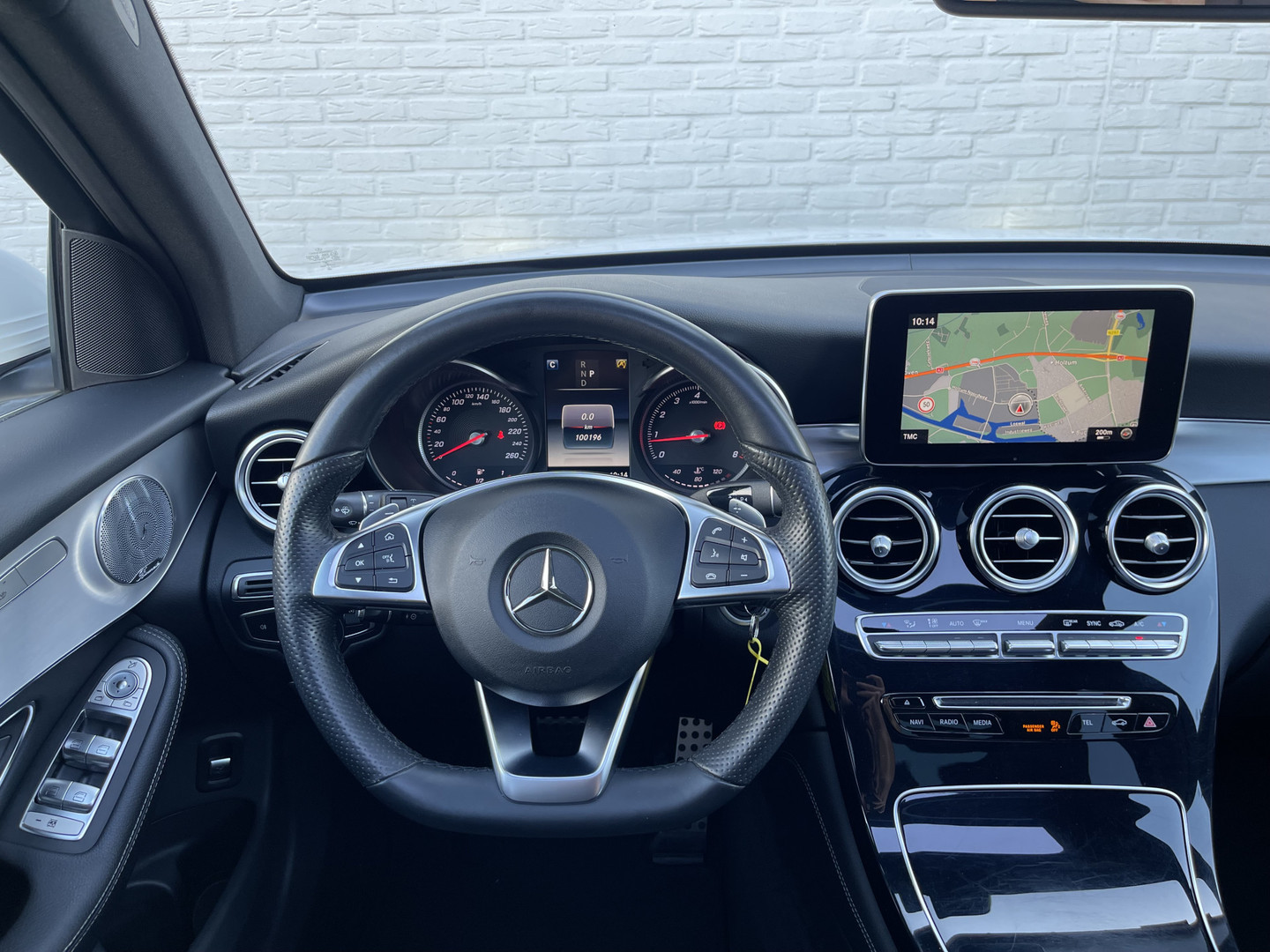 Mercedes-Benz Mercedes-Benz