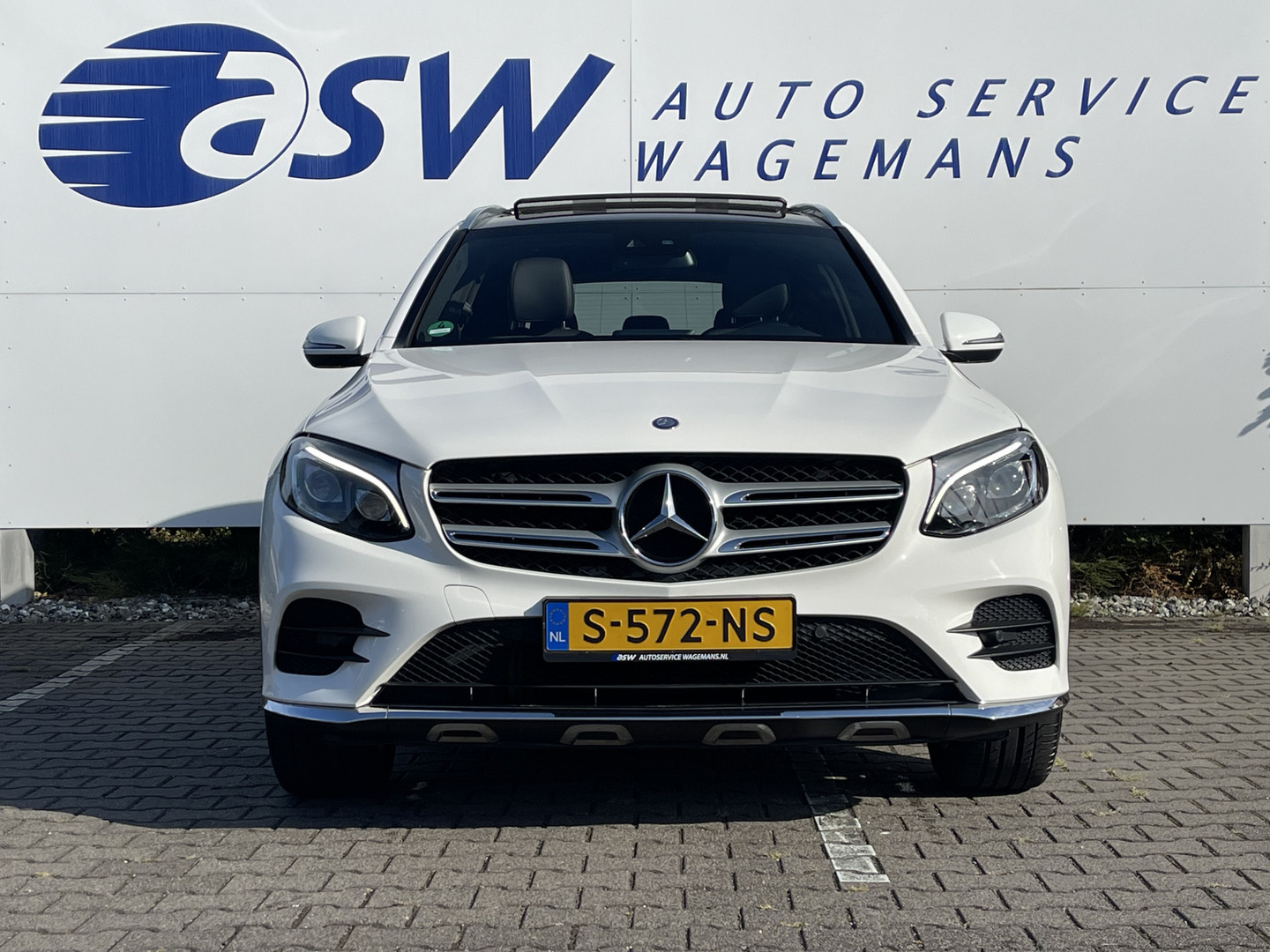 Mercedes-Benz Mercedes-Benz