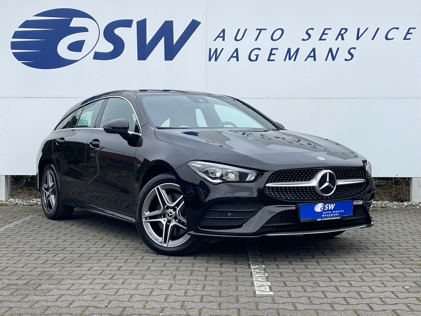 Mercedes-Benz Mercedes-Benz