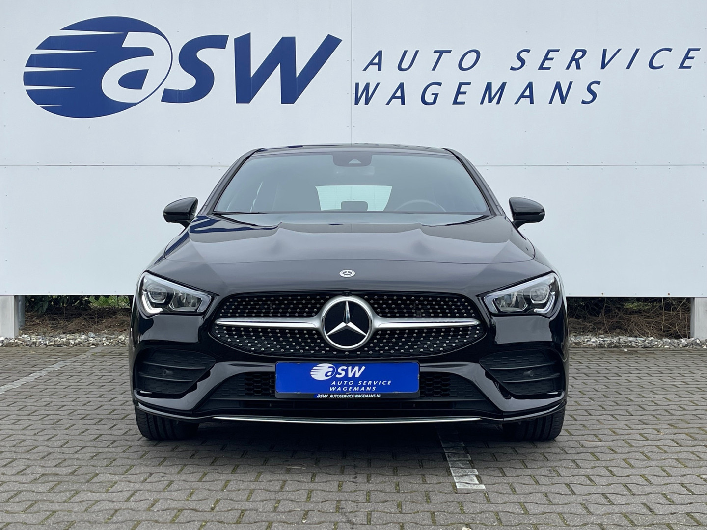 Mercedes-Benz Mercedes-Benz