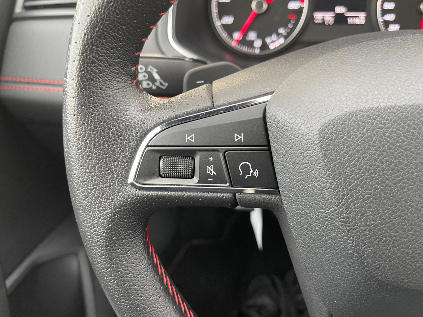 SEAT SEAT
