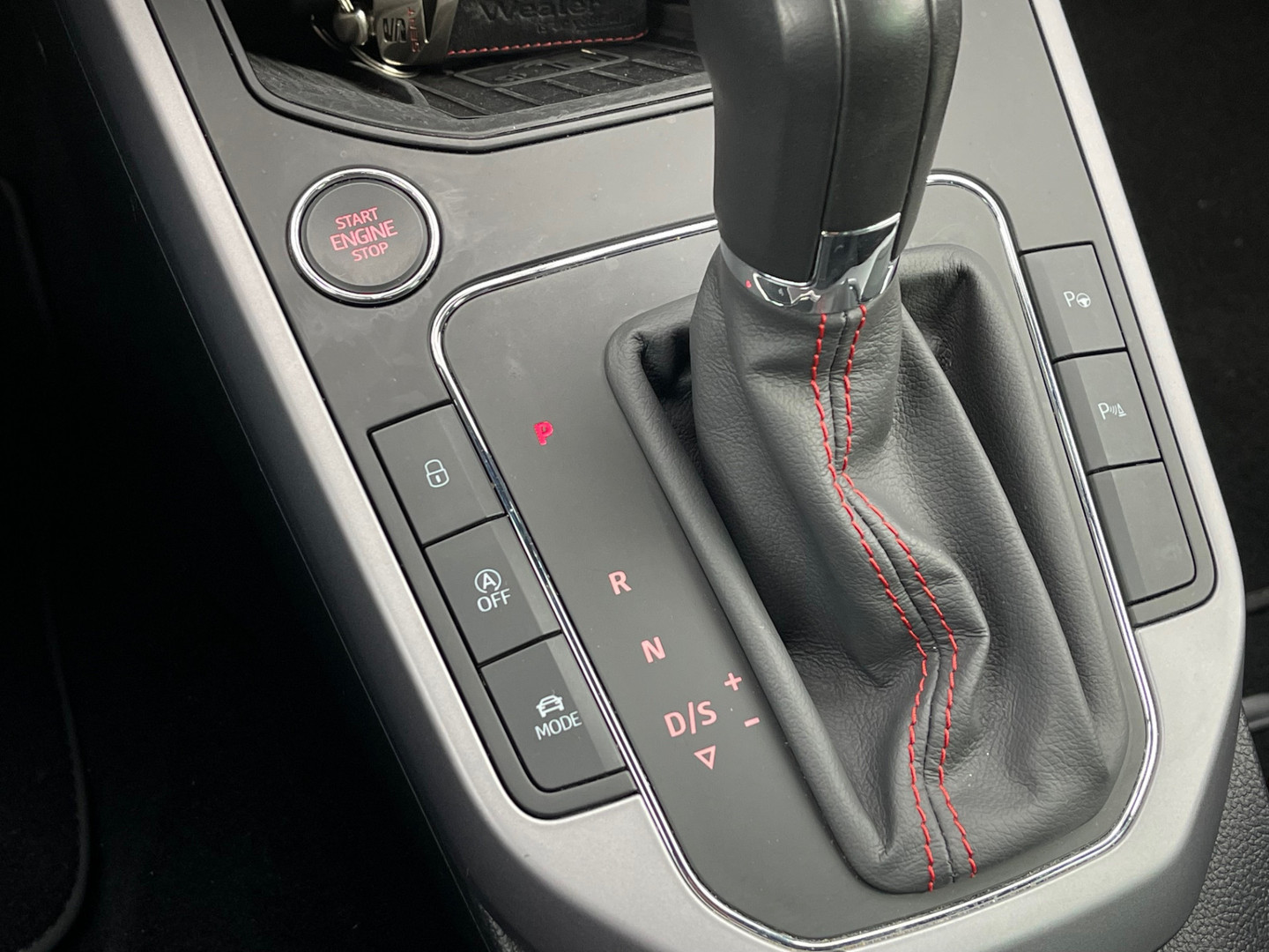 SEAT SEAT