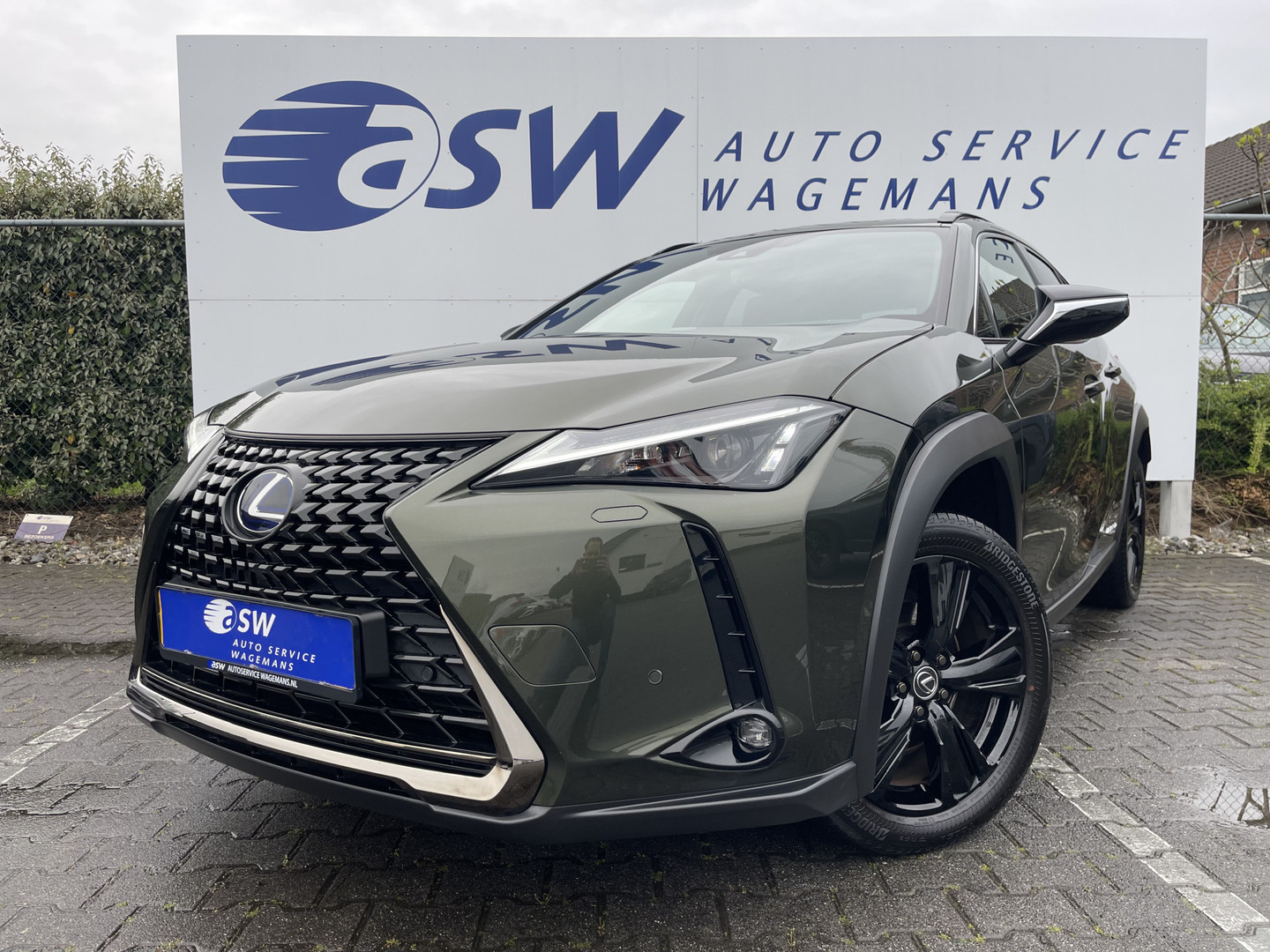 Lexus