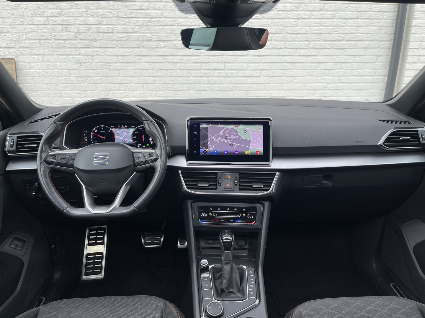 SEAT SEAT