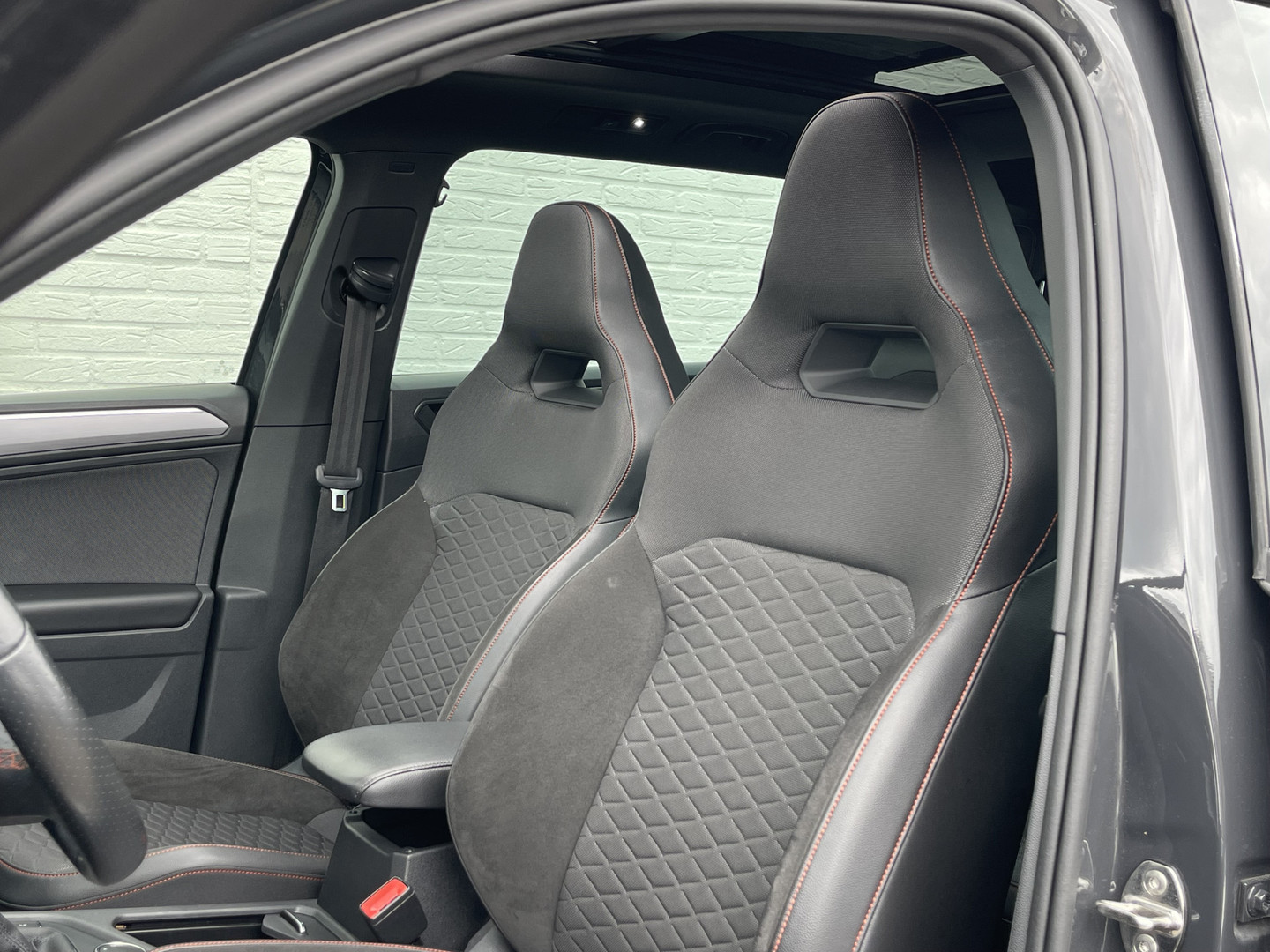 SEAT SEAT