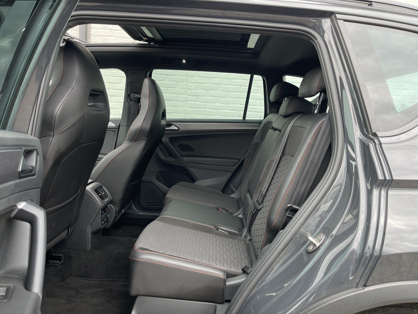 SEAT SEAT