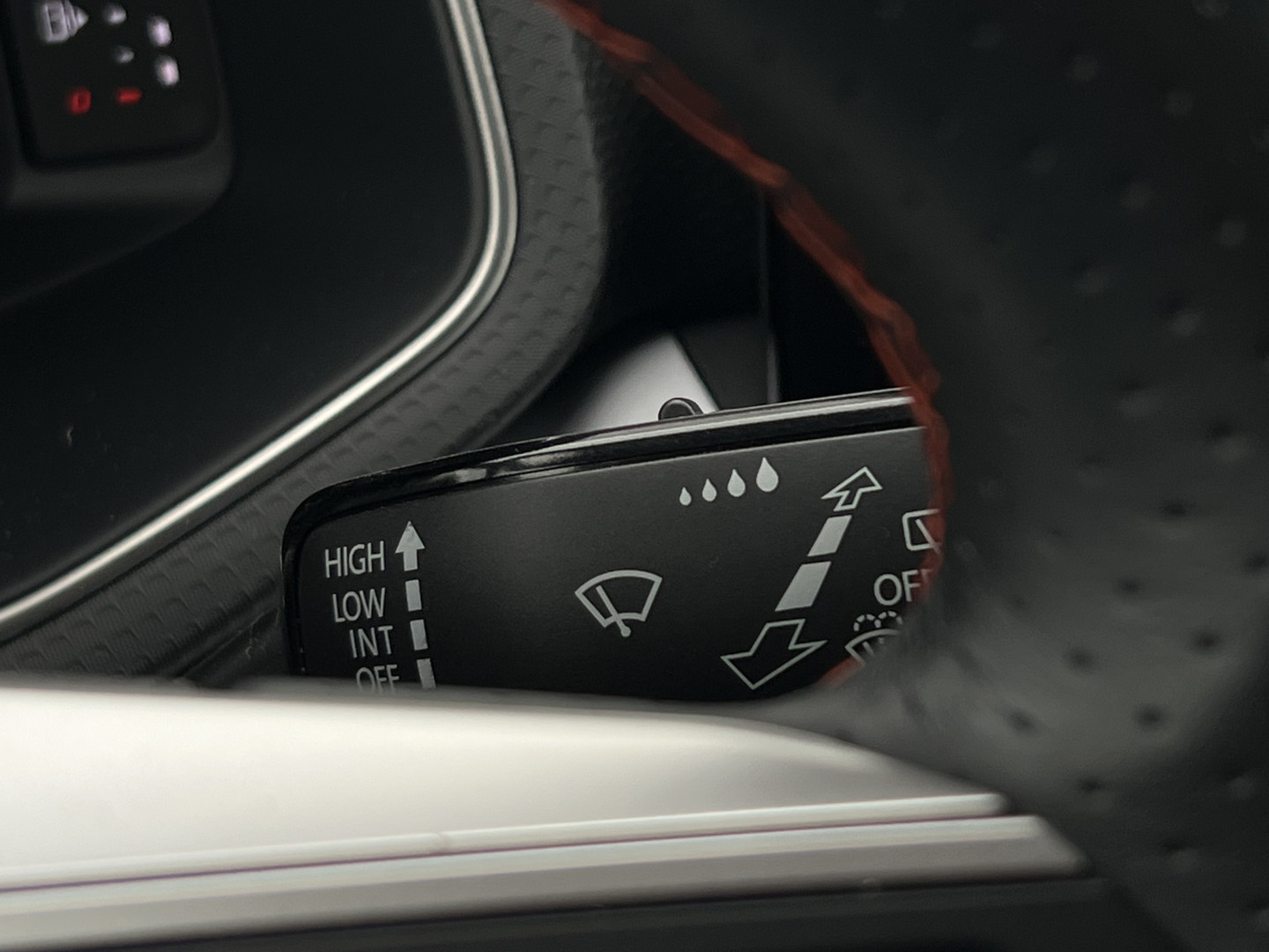 SEAT SEAT