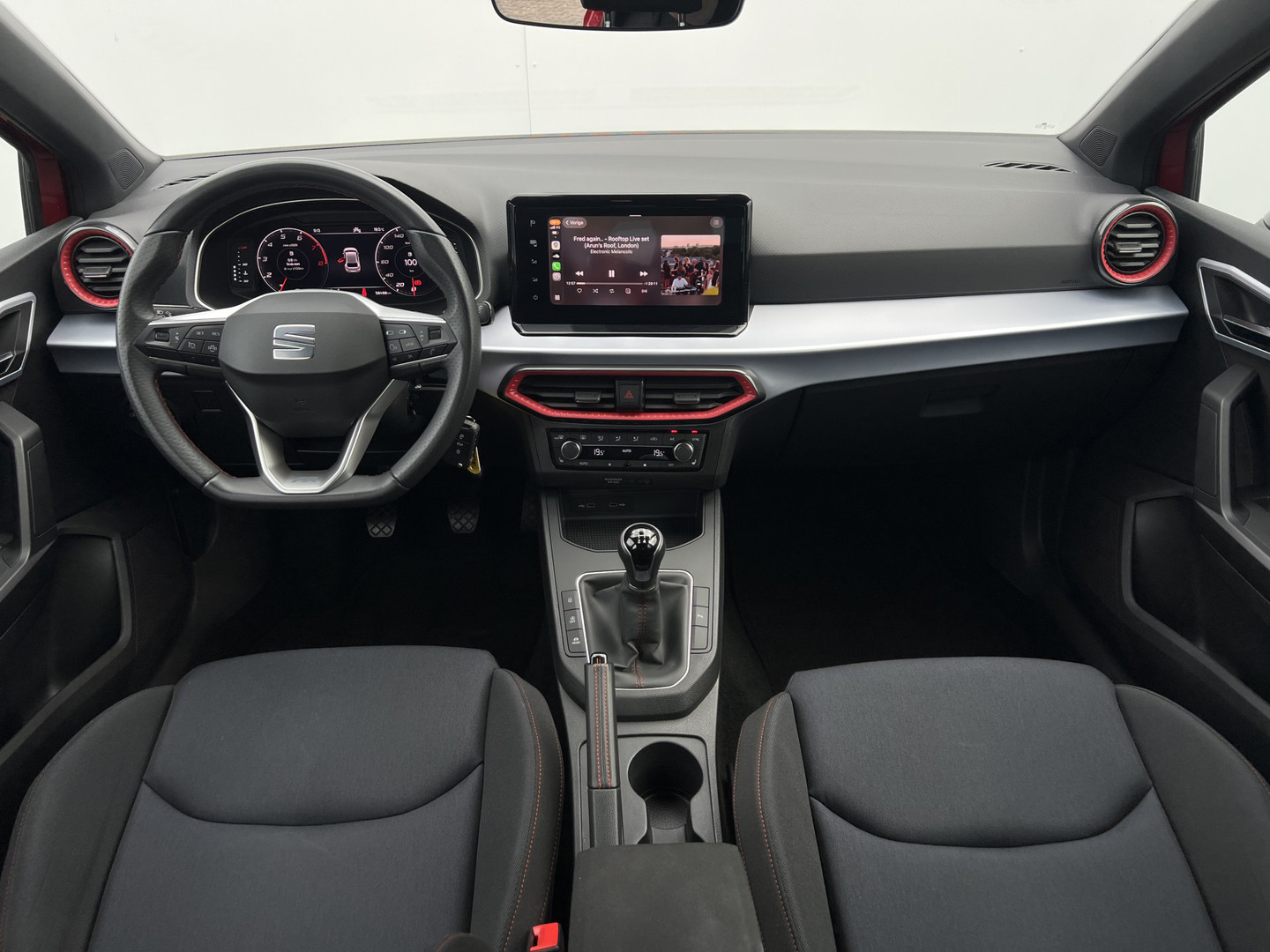 SEAT SEAT