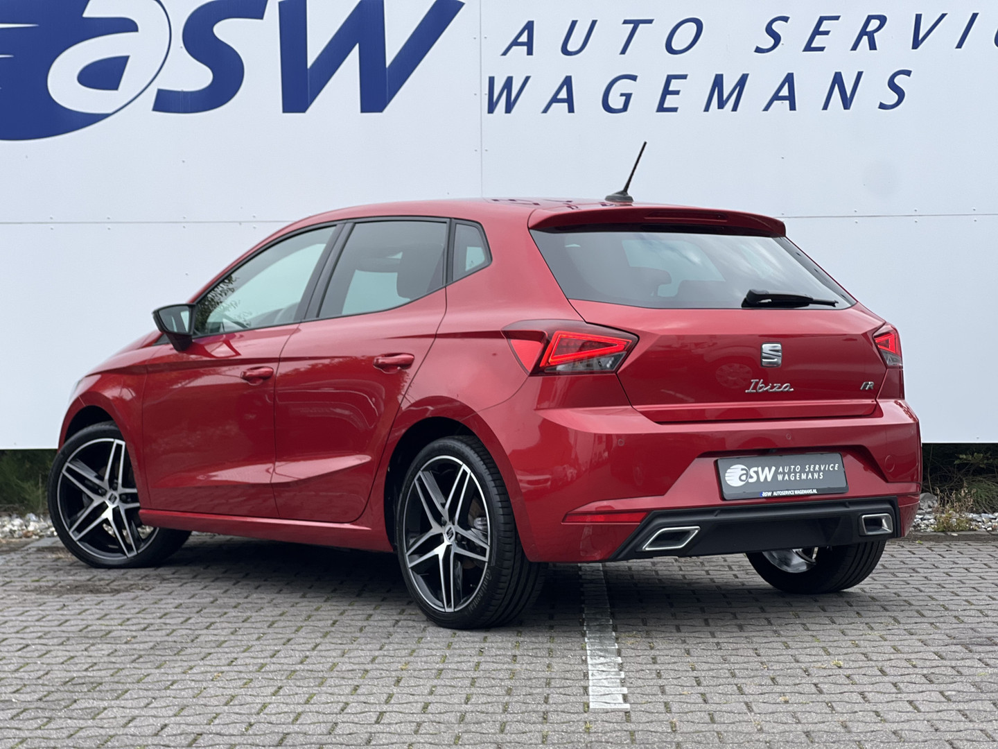 SEAT SEAT