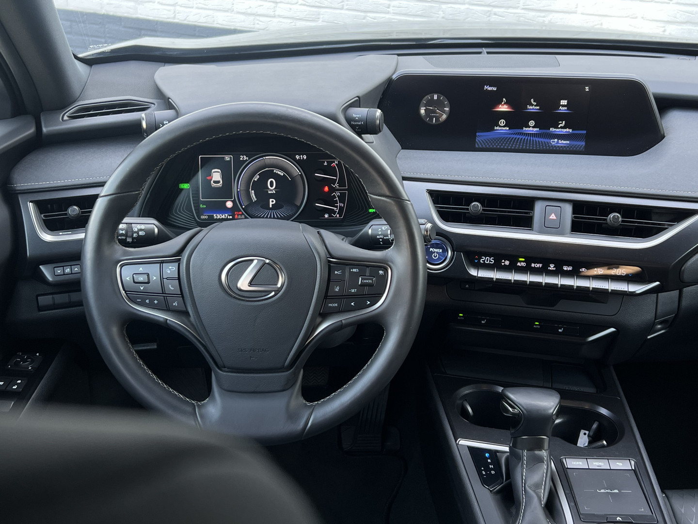 Lexus