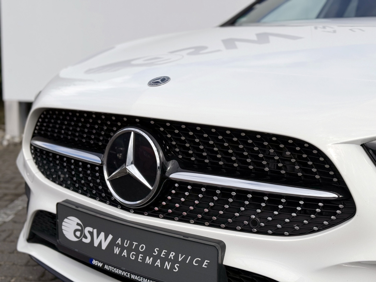 Mercedes-Benz Mercedes-Benz