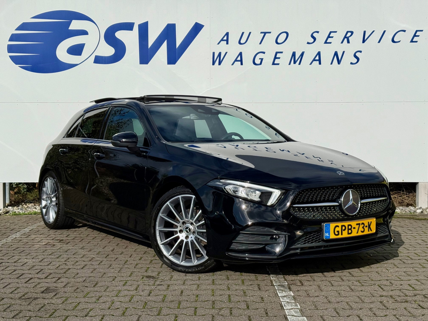 Mercedes-Benz Mercedes-Benz