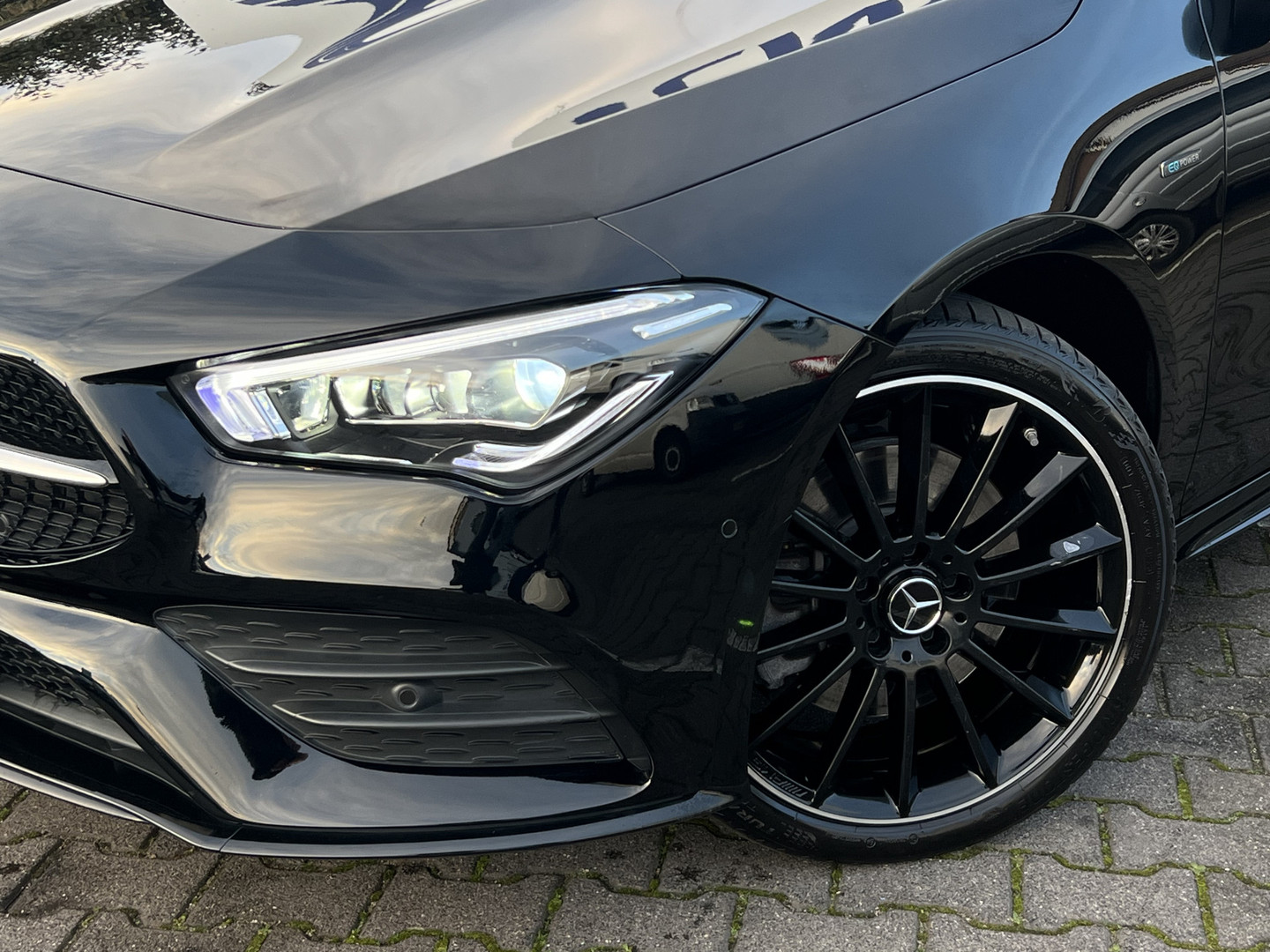 Mercedes-Benz Mercedes-Benz