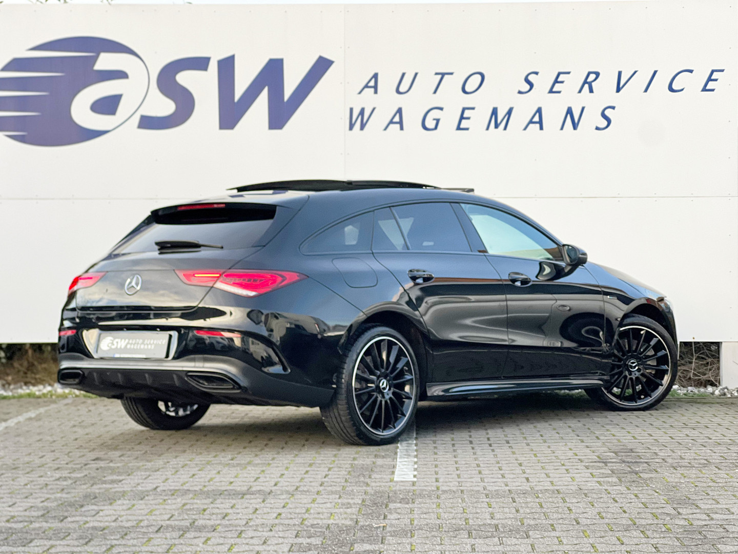 Mercedes-Benz Mercedes-Benz