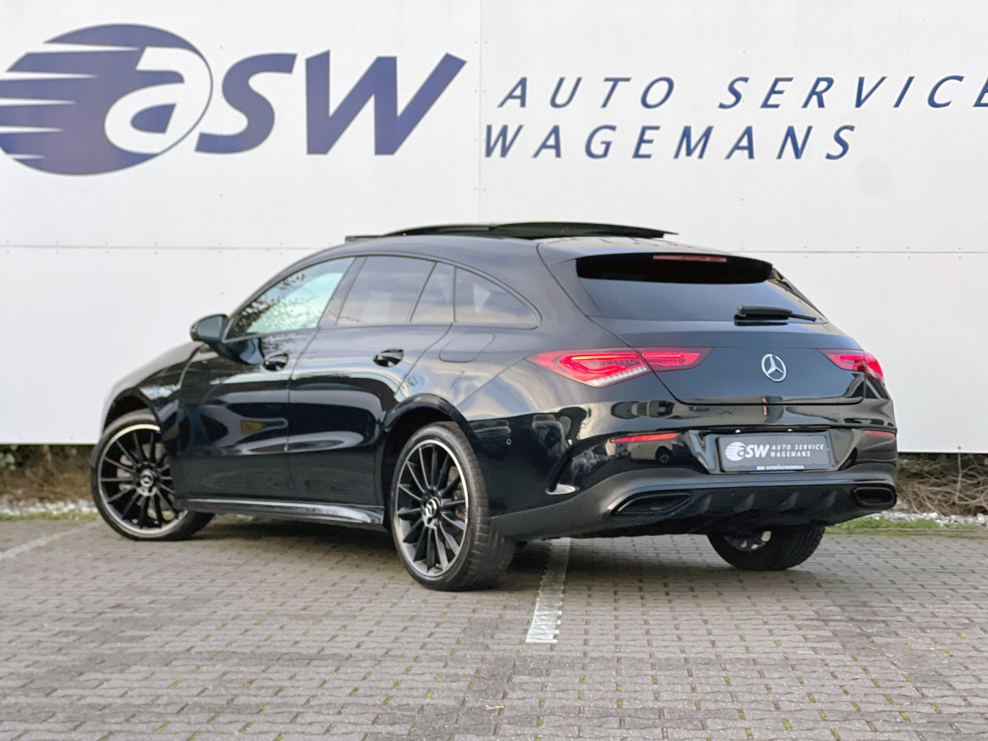 Mercedes-Benz Mercedes-Benz