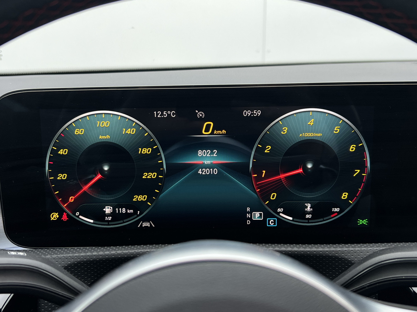 Mercedes-Benz Mercedes-Benz