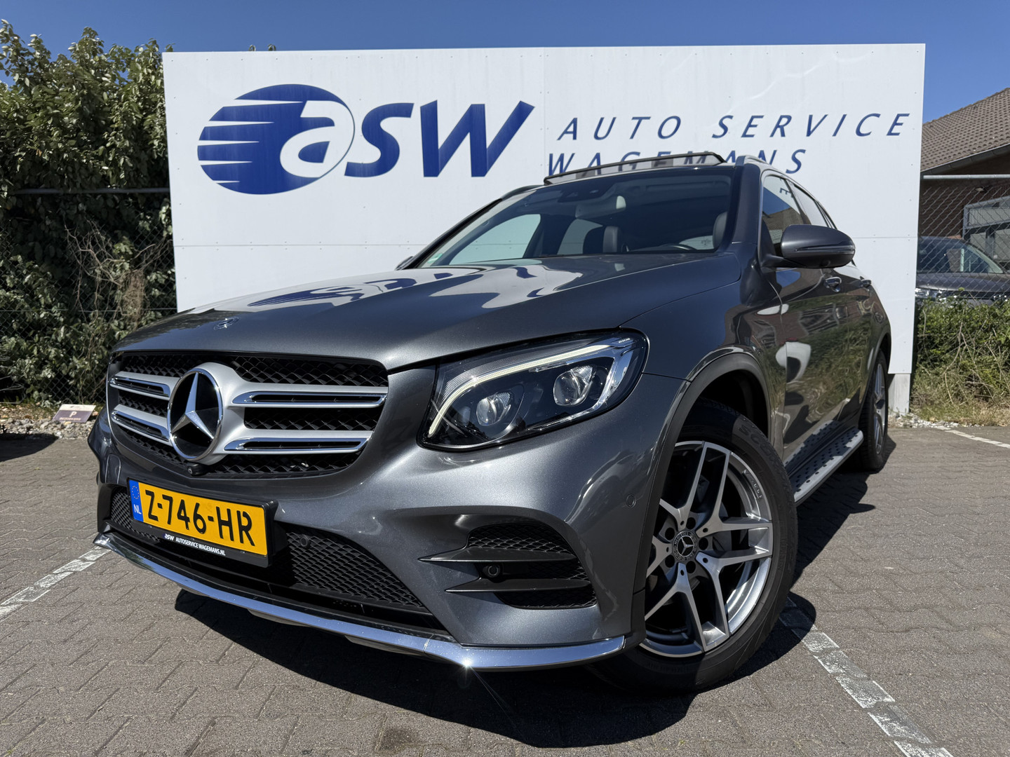 Mercedes-Benz