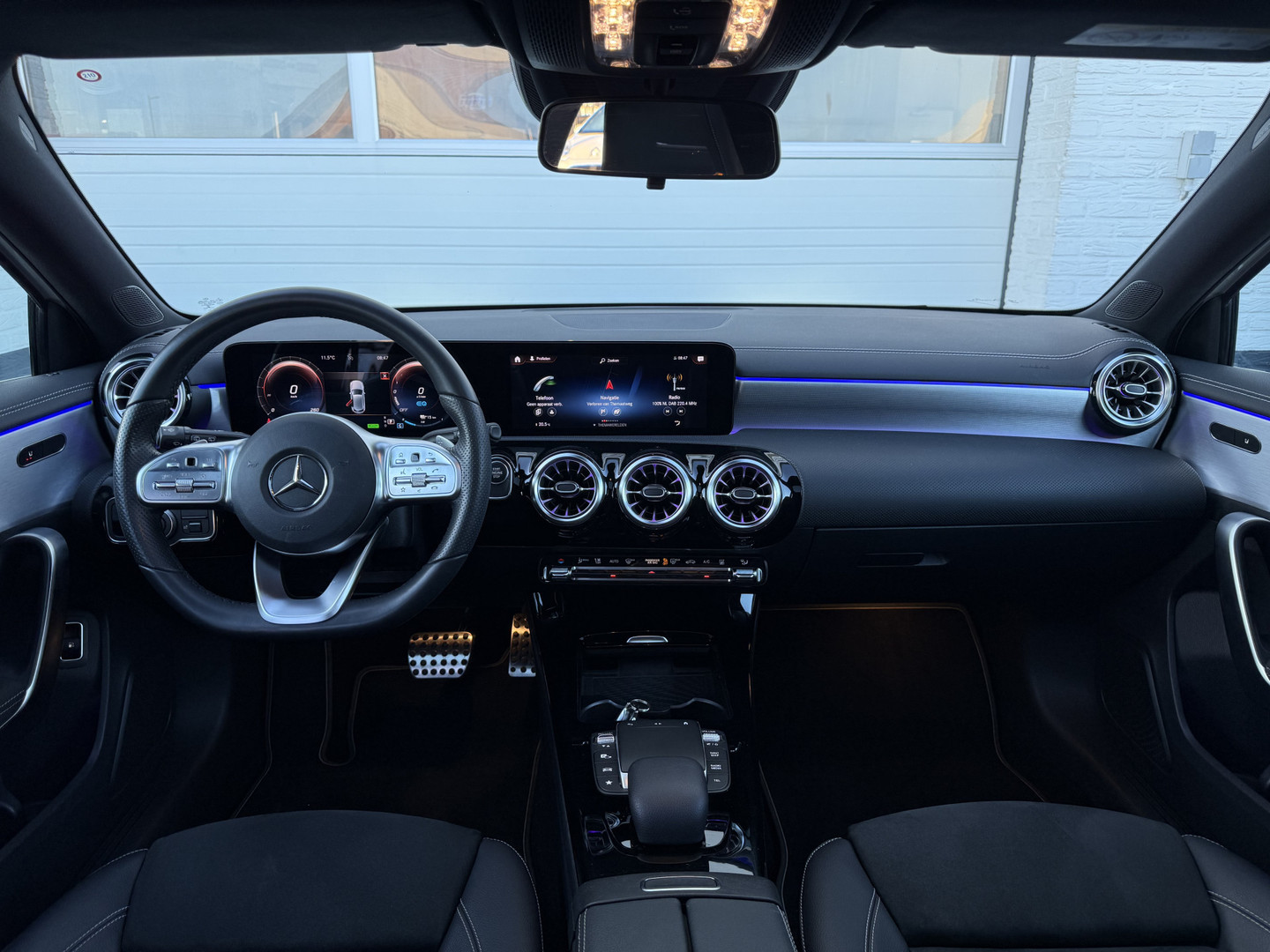 Mercedes-Benz Mercedes-Benz