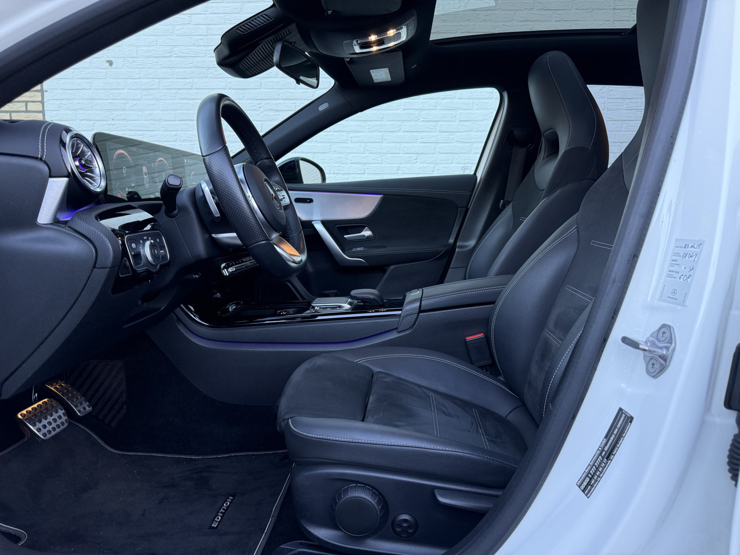 Mercedes-Benz Mercedes-Benz