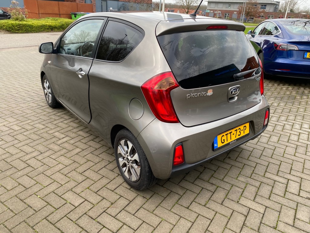 Kia