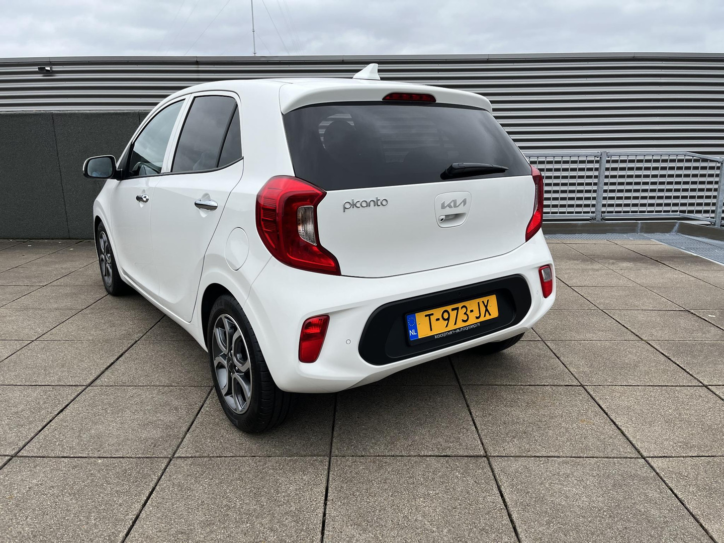 Kia