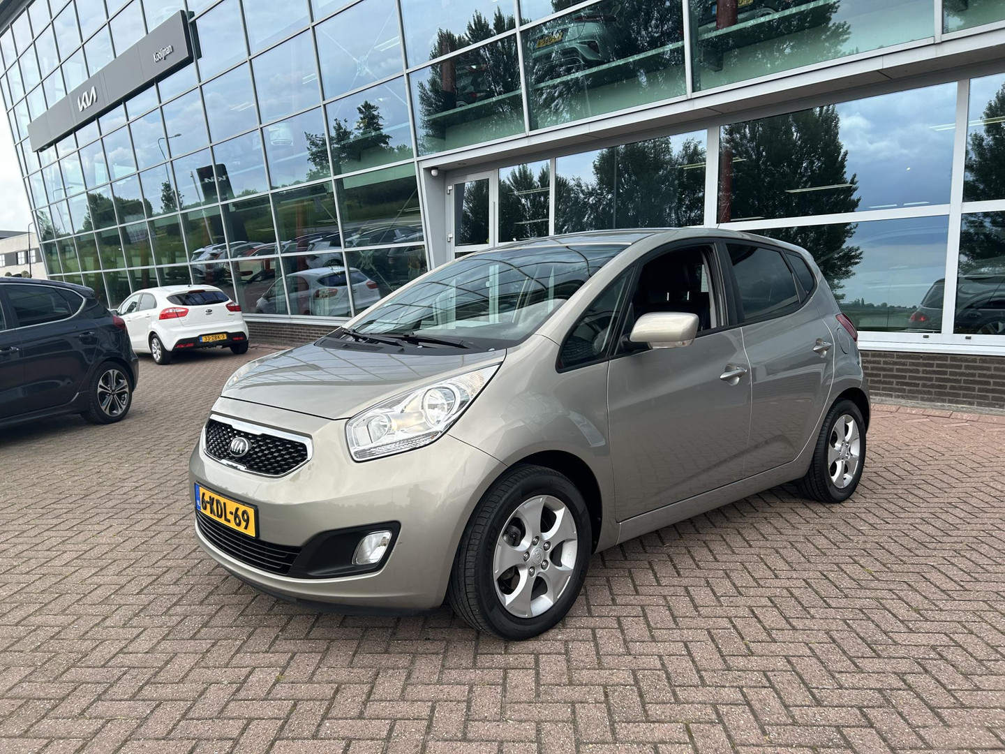 Kia Kia