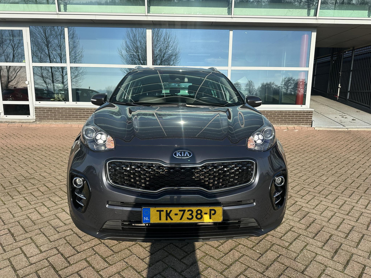 Kia