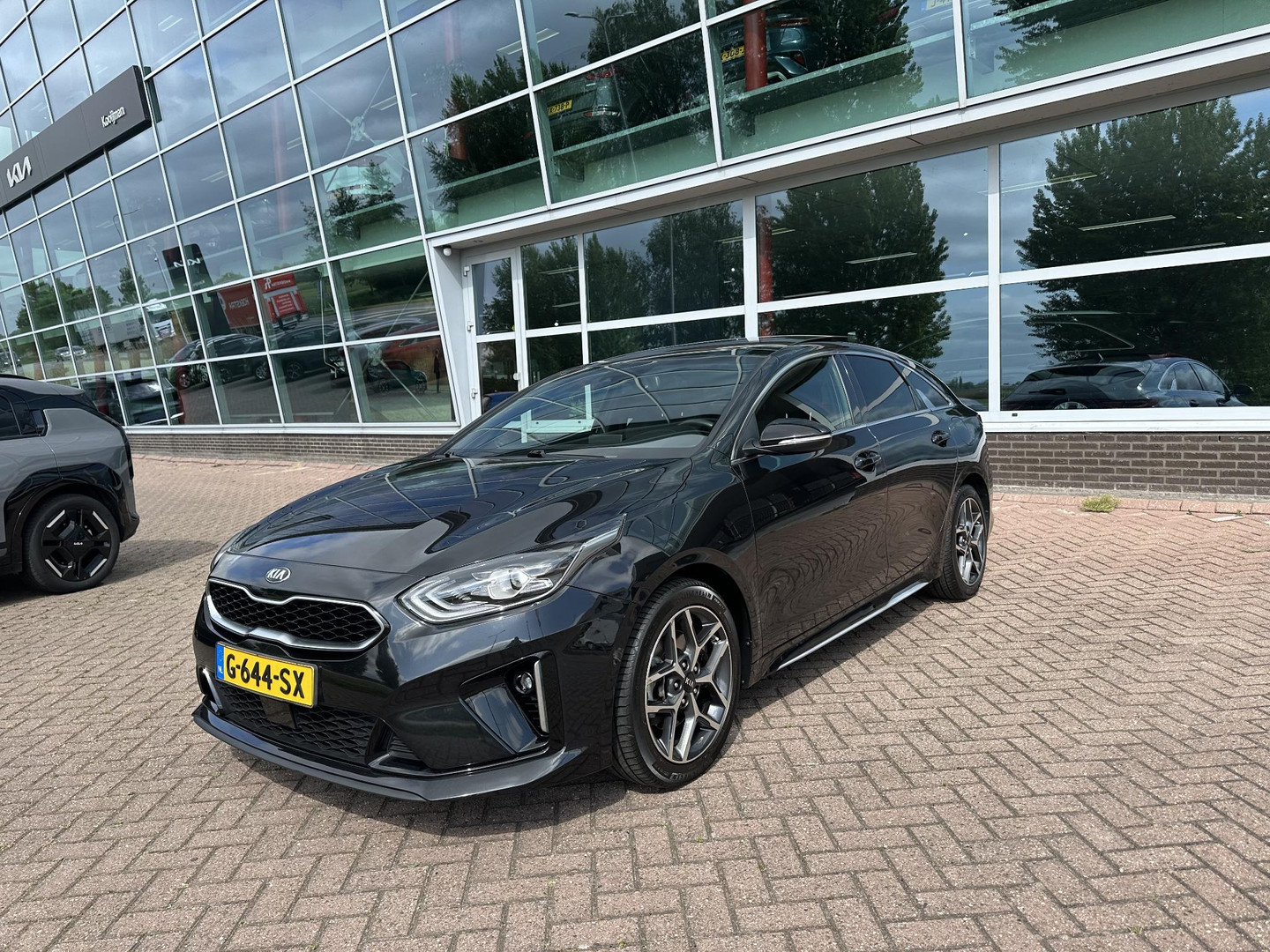 Kia Kia