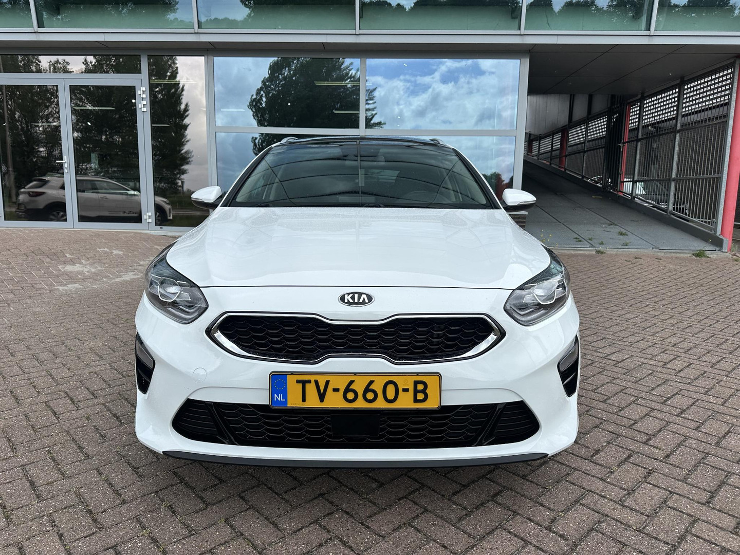 Kia Kia