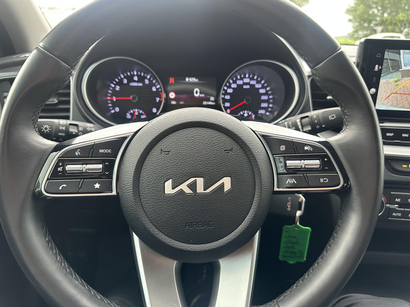Kia Kia