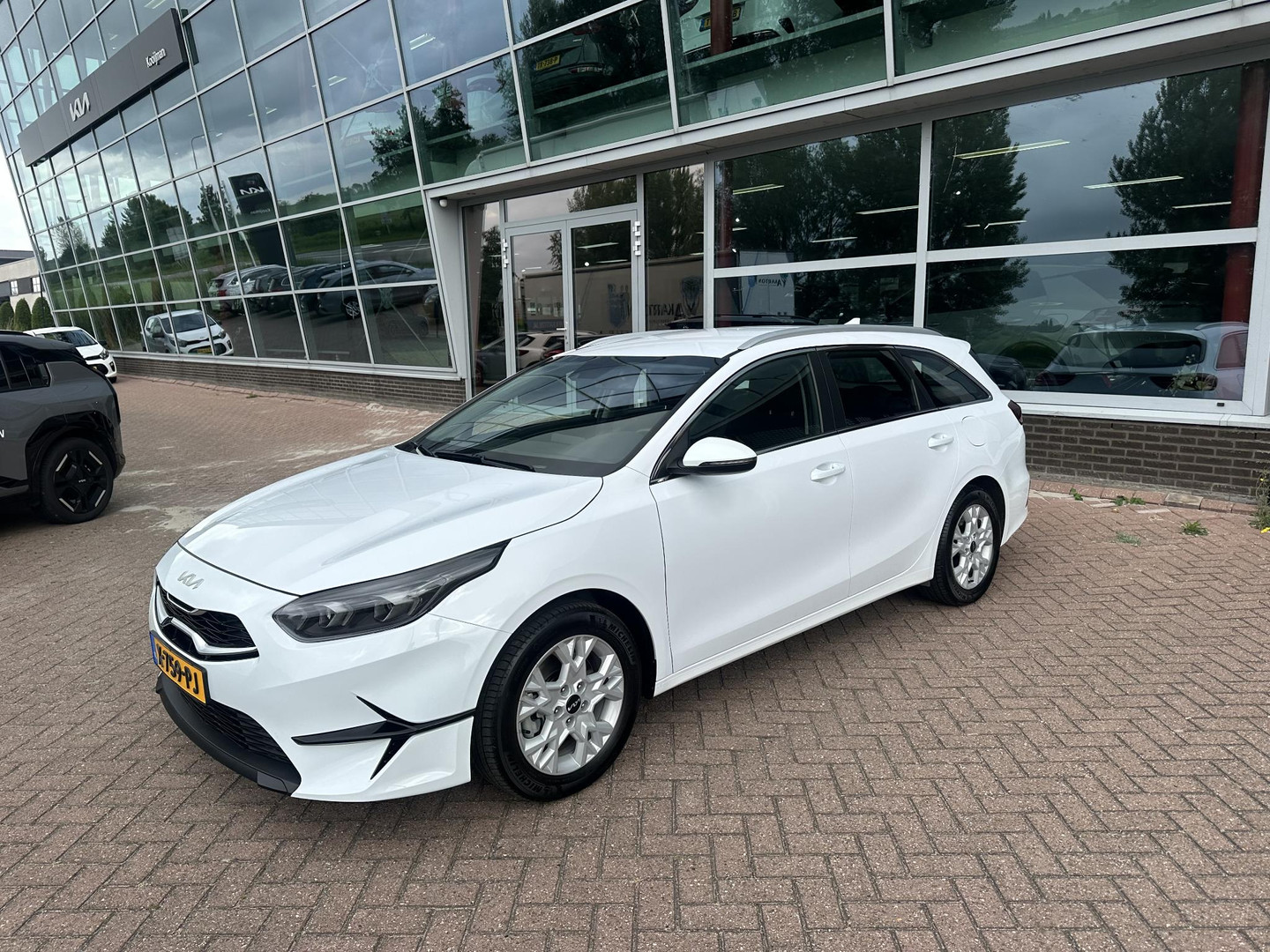 Kia Kia