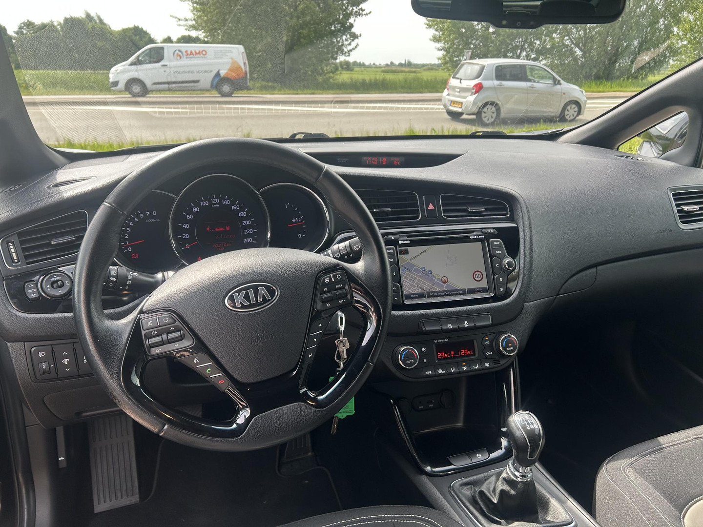 Kia Kia