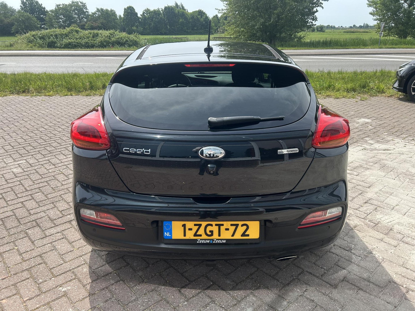 Kia Kia