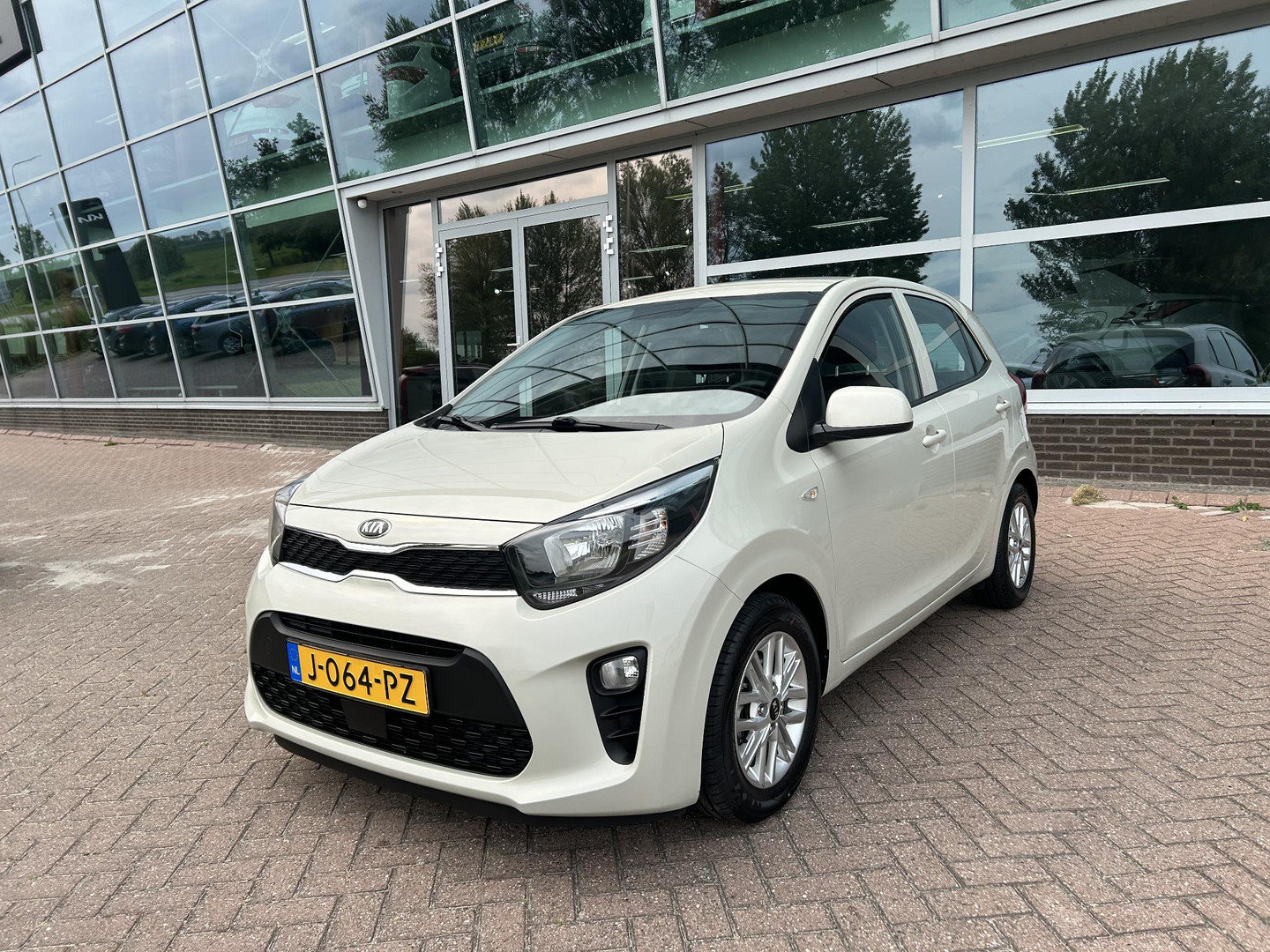 Kia Kia