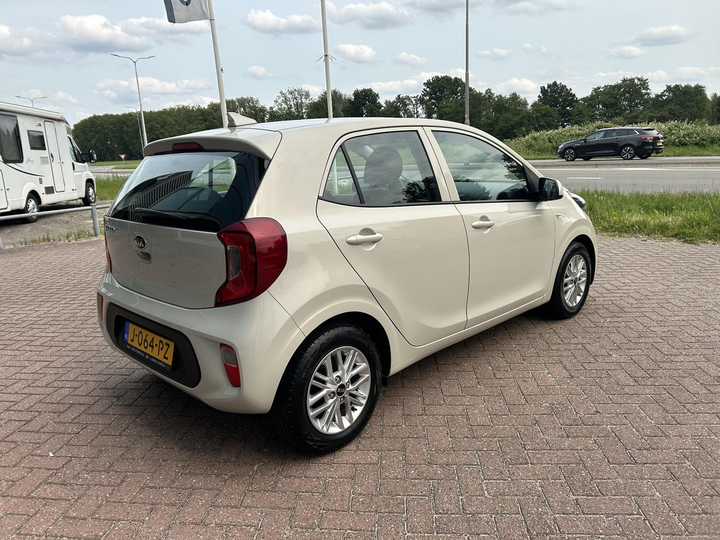 Kia Kia
