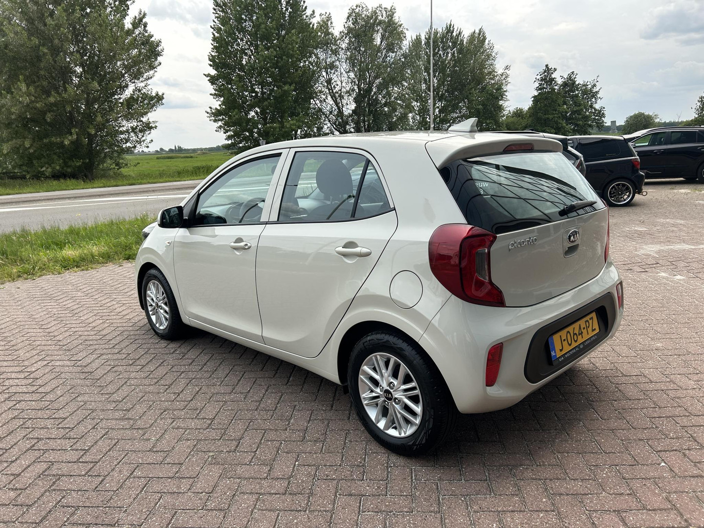 Kia Kia