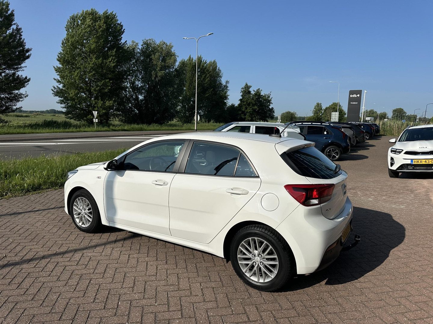 Kia