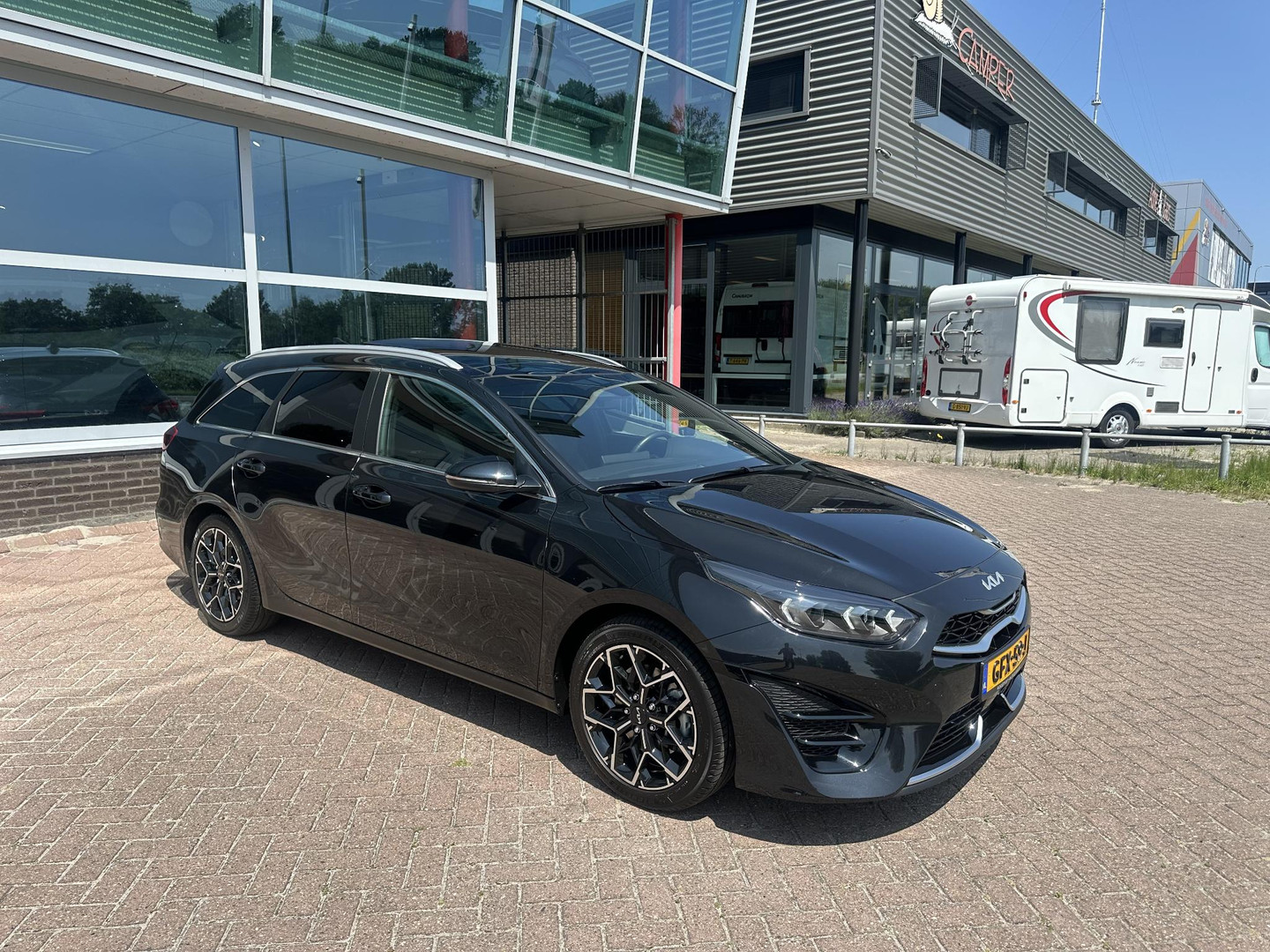 Kia Kia