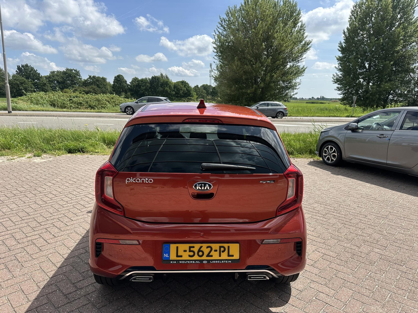 Kia Kia