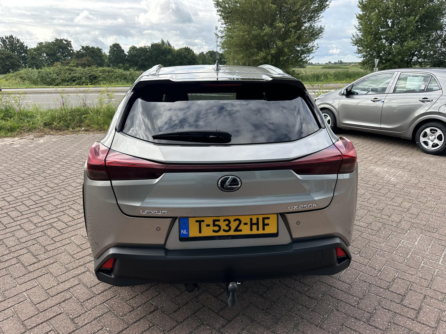 Lexus Lexus