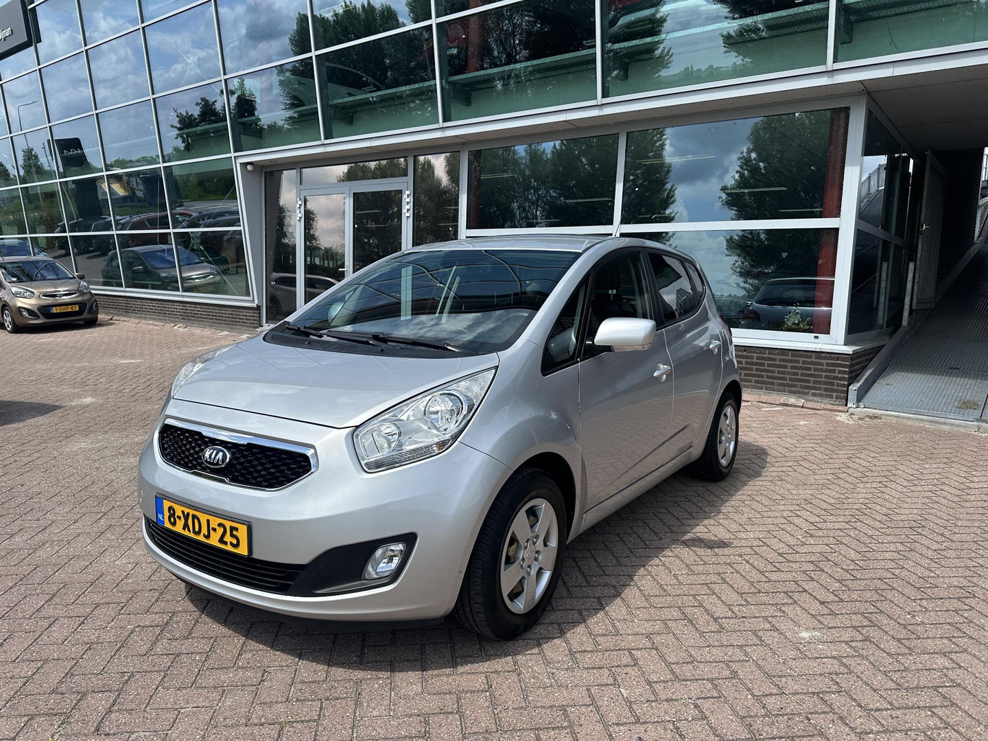 Kia Kia