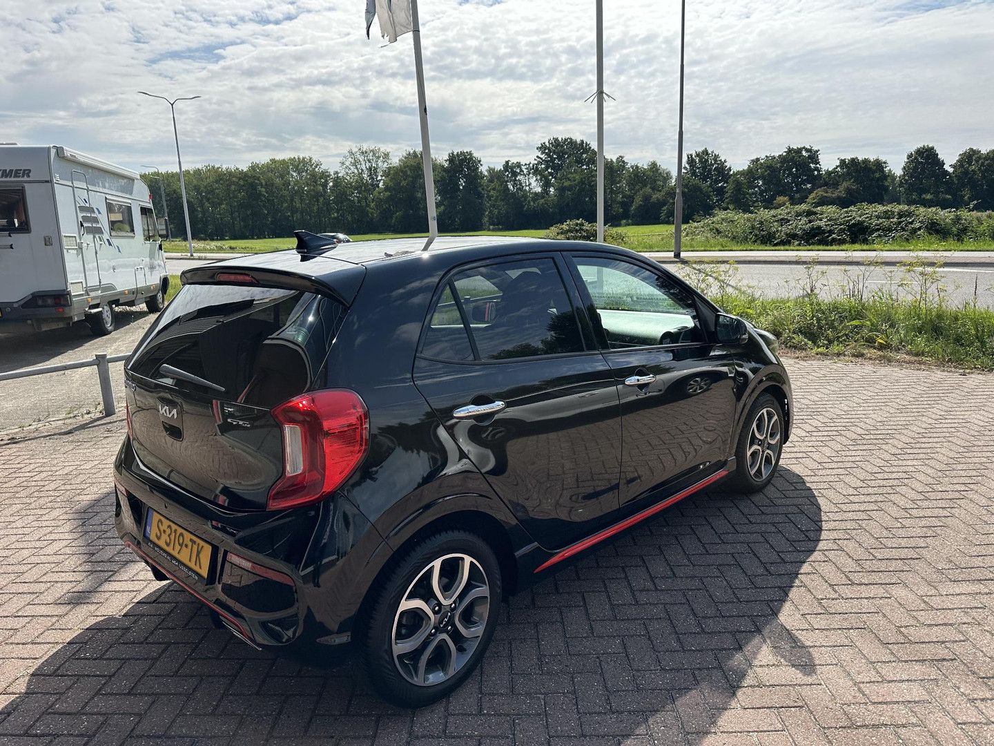 Kia