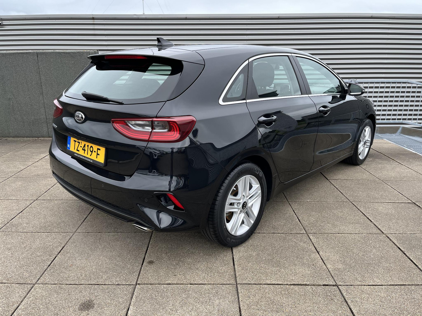 Kia Kia